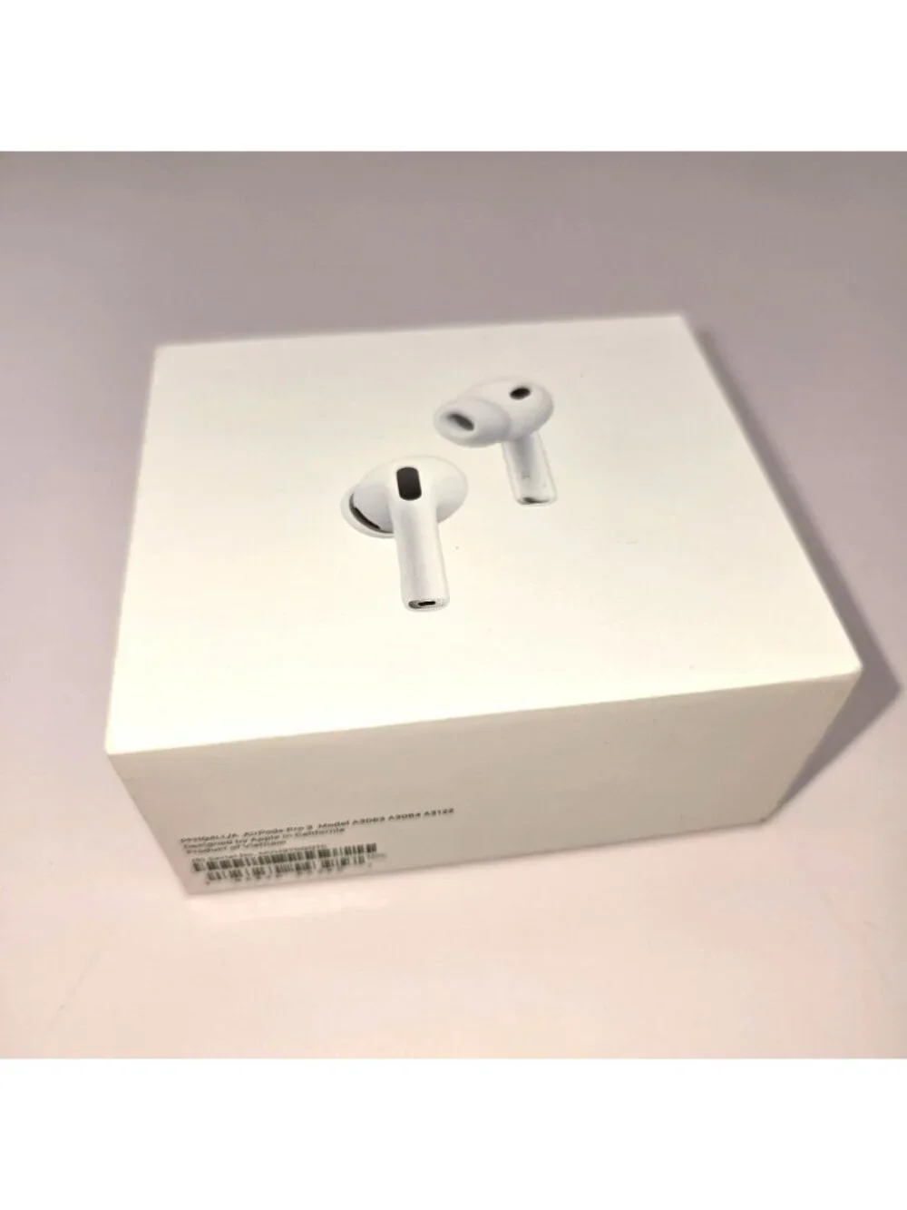 Apple AirPods Pro 3 BOX ONLY Wireless Earbuds White VR9012
